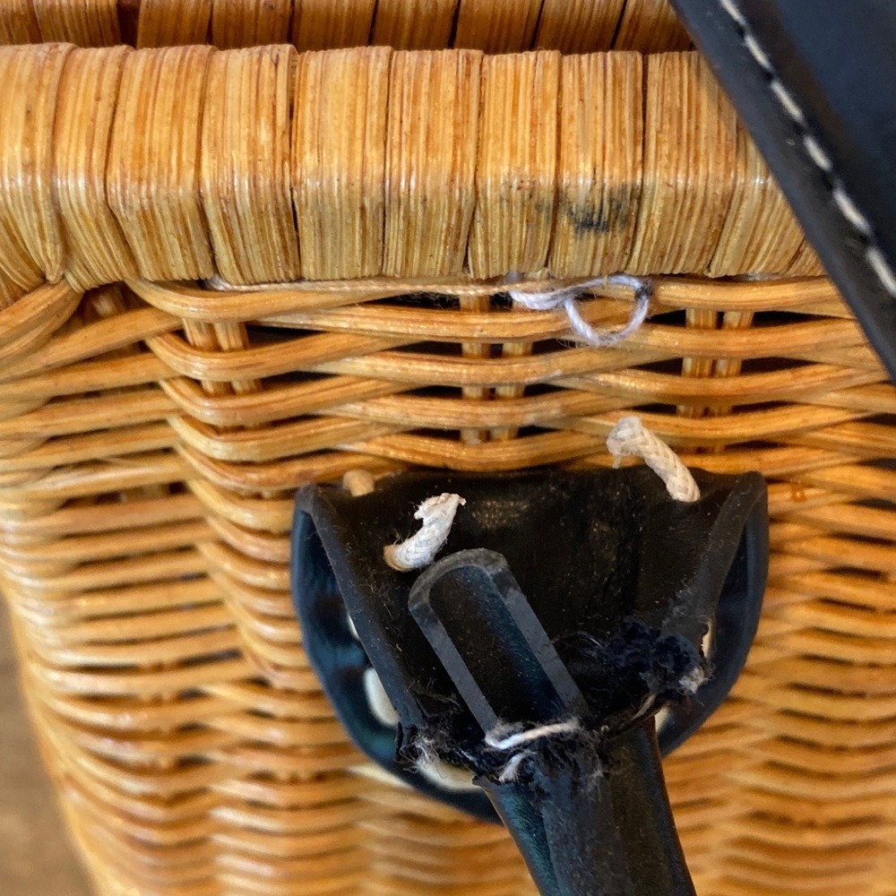 Tan Black Woven Leather Look Handbag Double Handle Picnic Style Classic Timeless - Picture 10 of 14